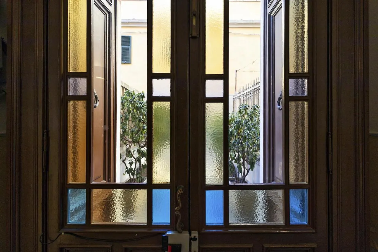 Central & Cozy Apartment By Wonderful Italy Genoa