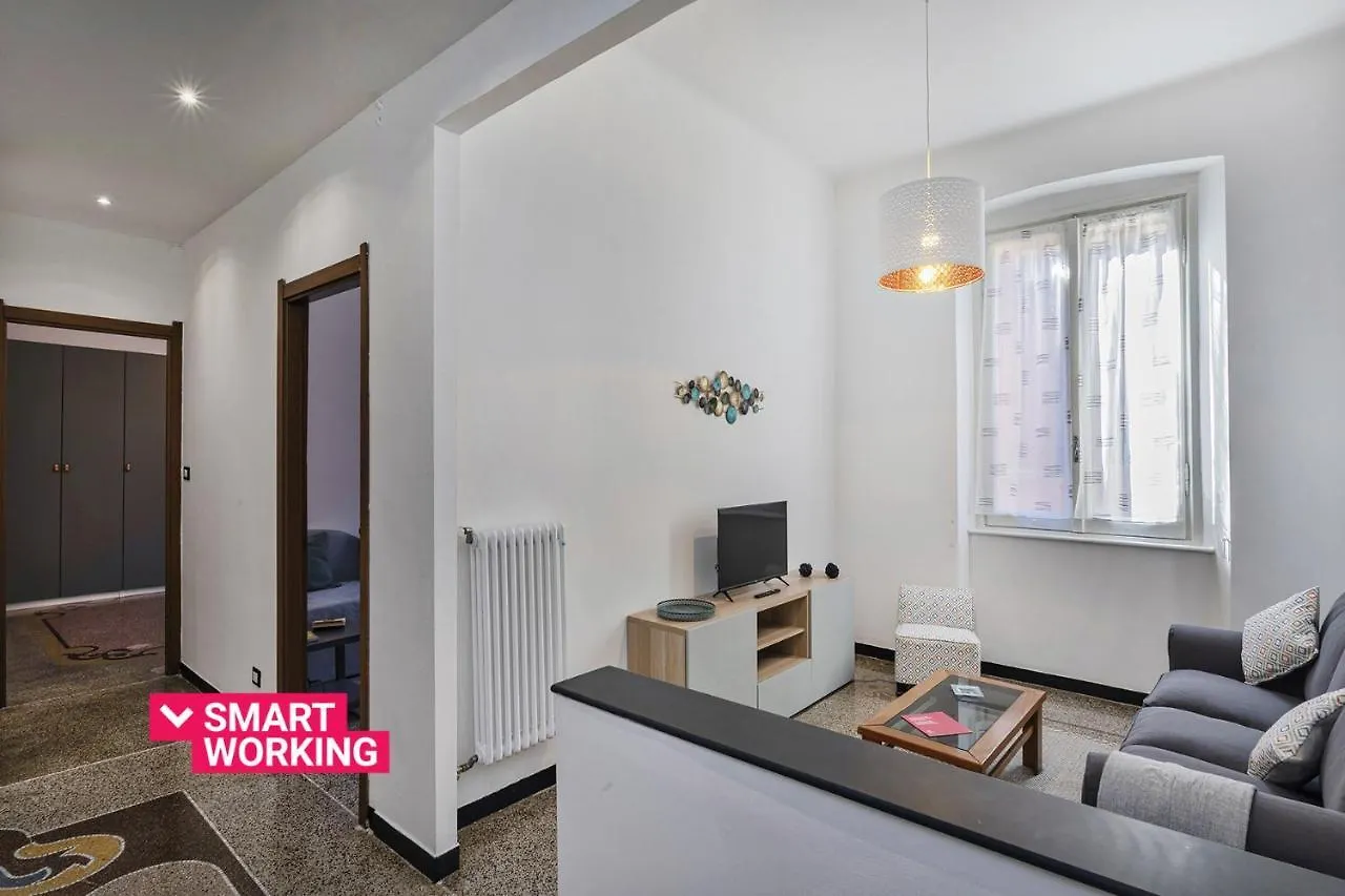 Central & Cozy Apartment By Wonderful Italy Genova