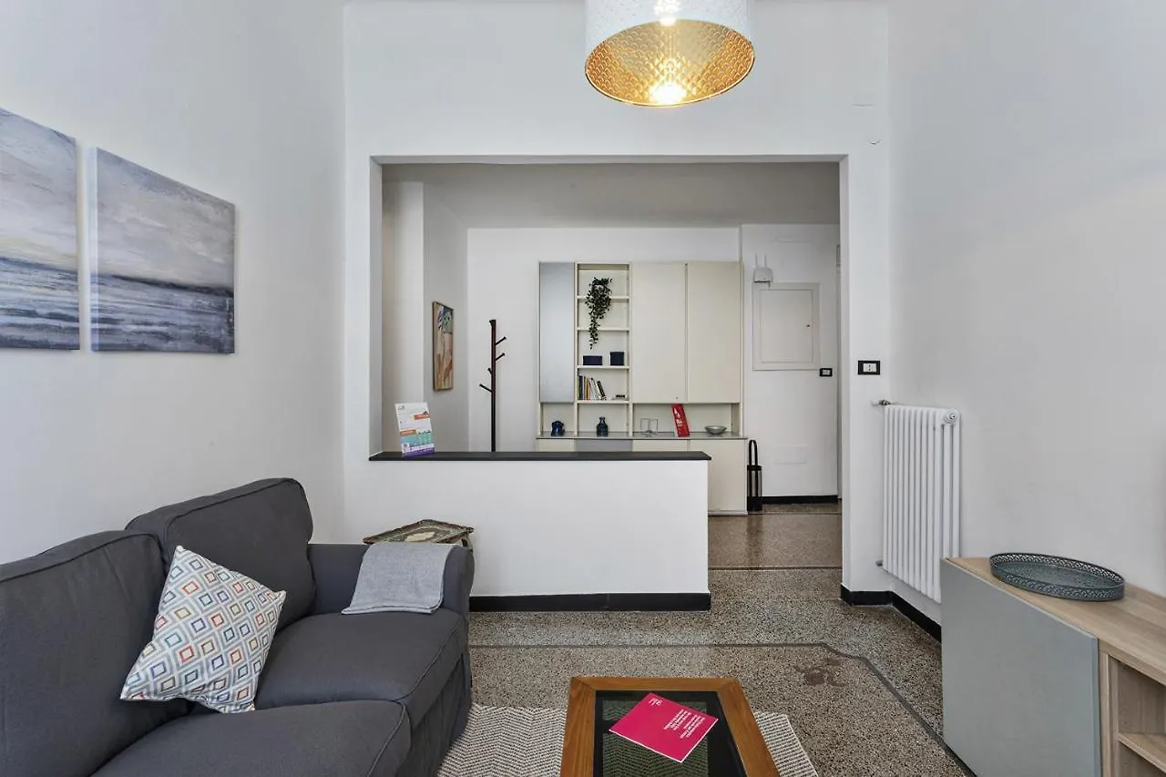 Central & Cozy Apartment By Wonderful Italy Genova
