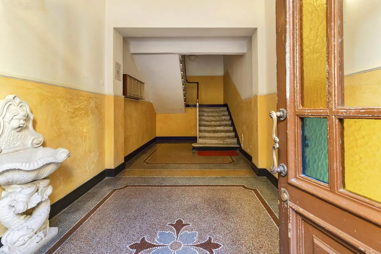 Central & Cozy Apartment By Wonderful Italy Genova
